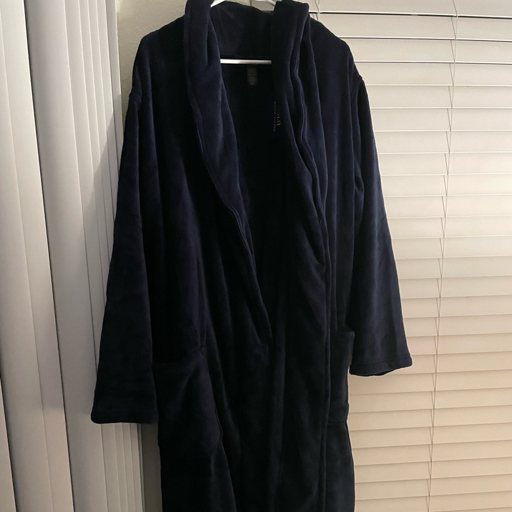 Polo Bath Robe - Picture 2 of 4